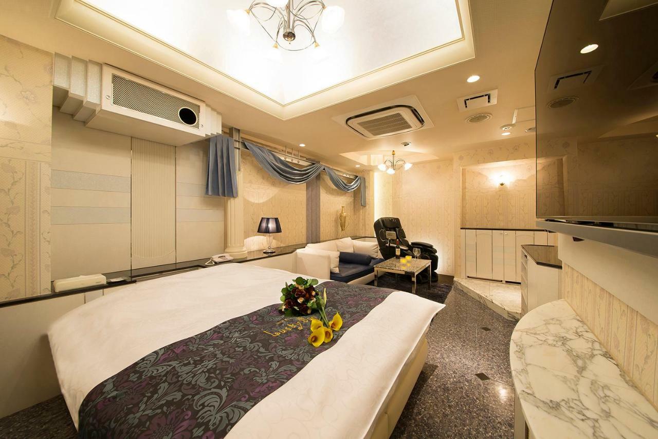 Lucky Sun Hotell Nishinomiya Exteriör bild