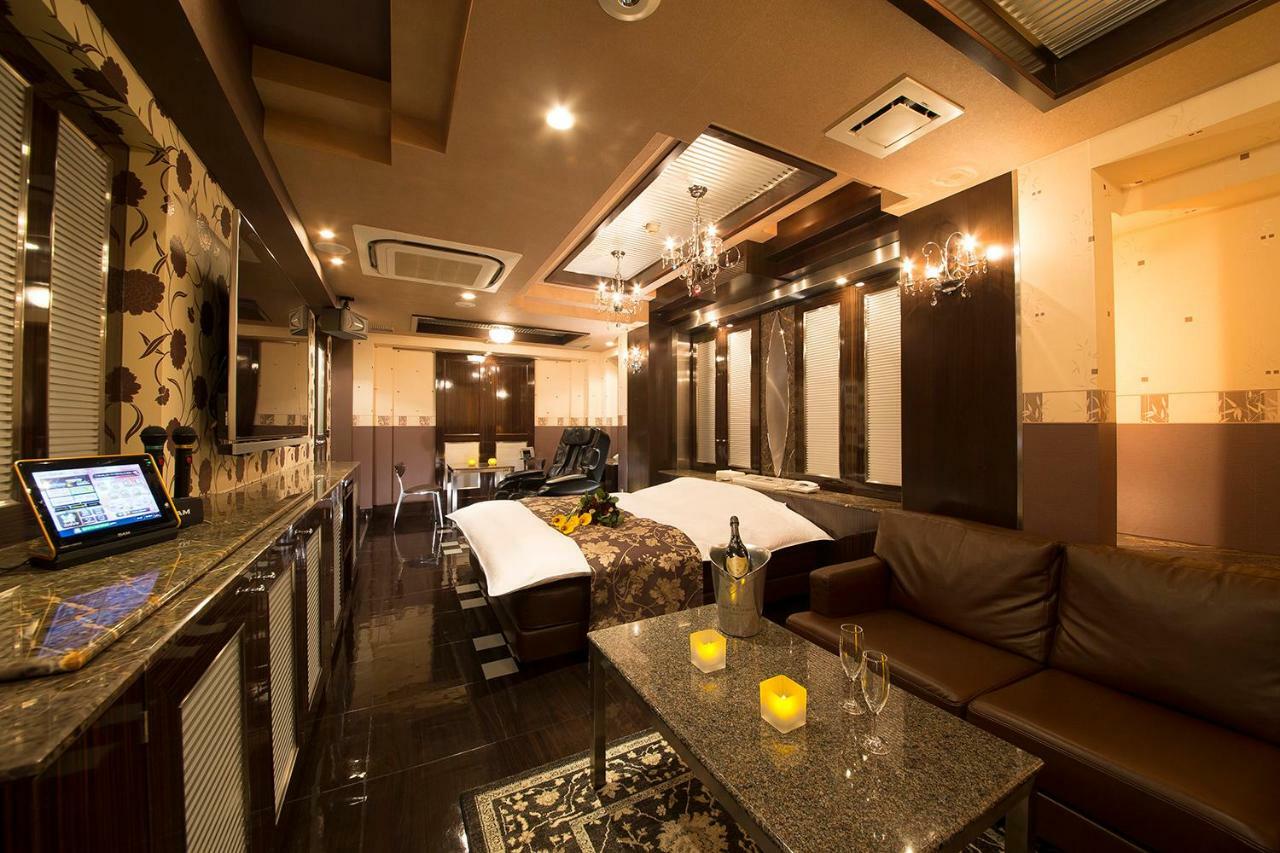 Lucky Sun Hotell Nishinomiya Exteriör bild