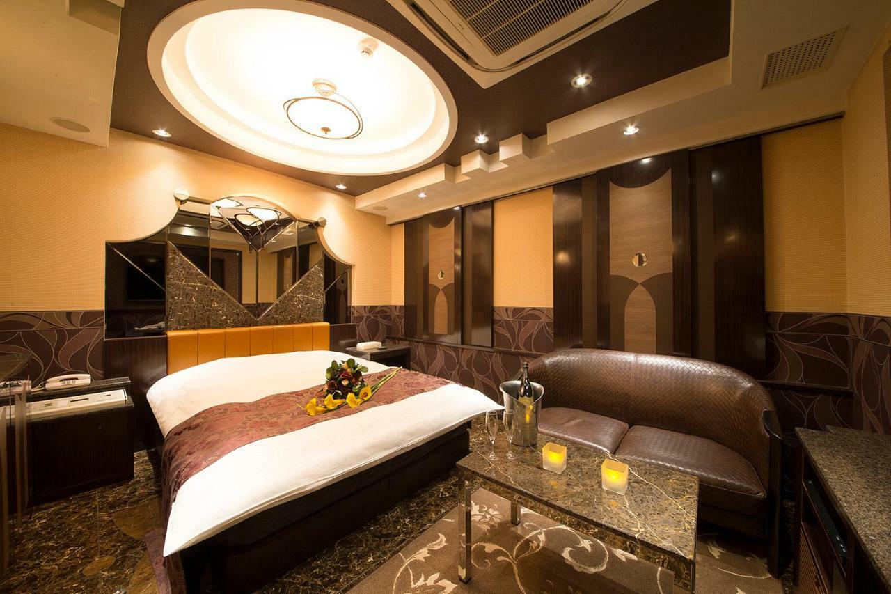 Lucky Sun Hotell Nishinomiya Exteriör bild