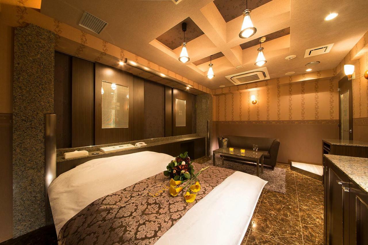 Lucky Sun Hotell Nishinomiya Exteriör bild