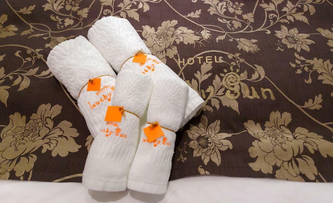 Lucky Sun Hotell Nishinomiya Exteriör bild