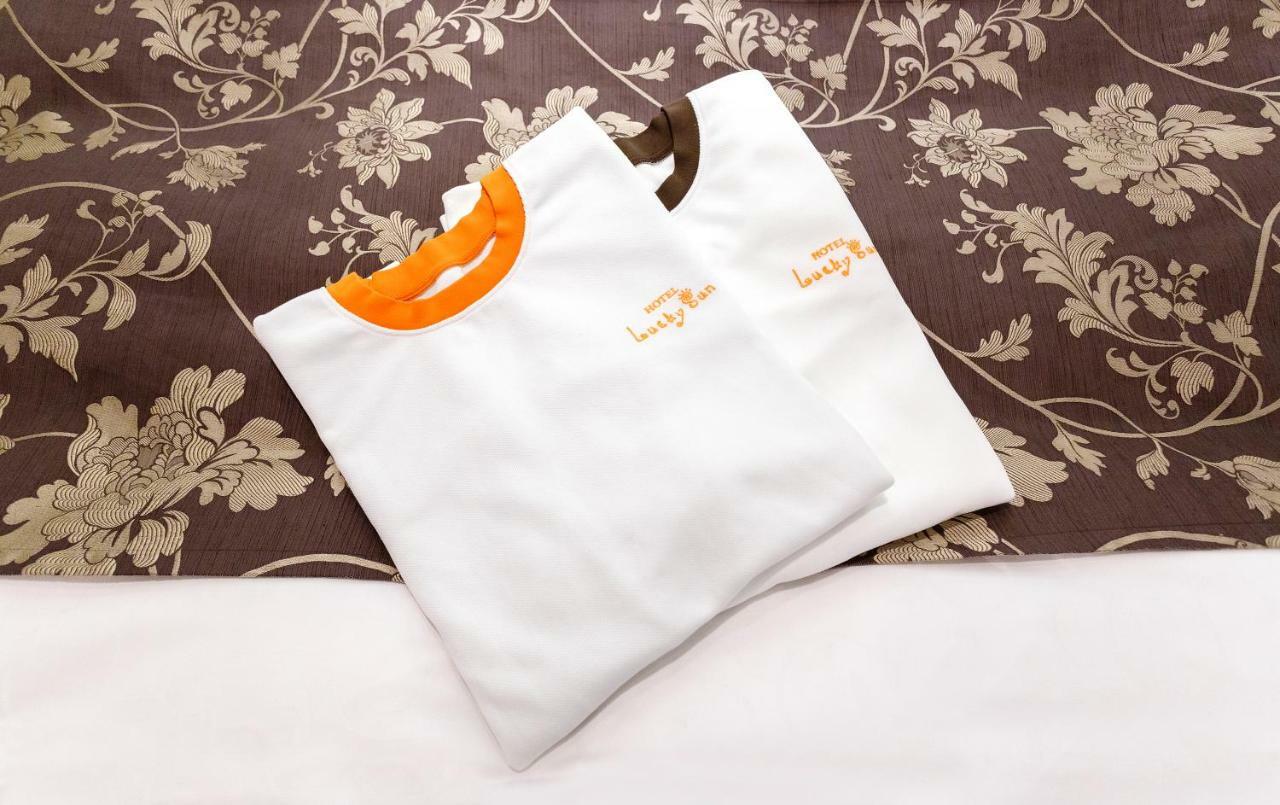 Lucky Sun Hotell Nishinomiya Exteriör bild